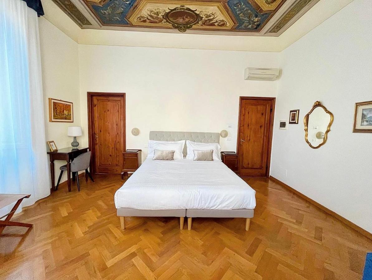 Cimabue 9 Hotel Firenze Bagian luar foto