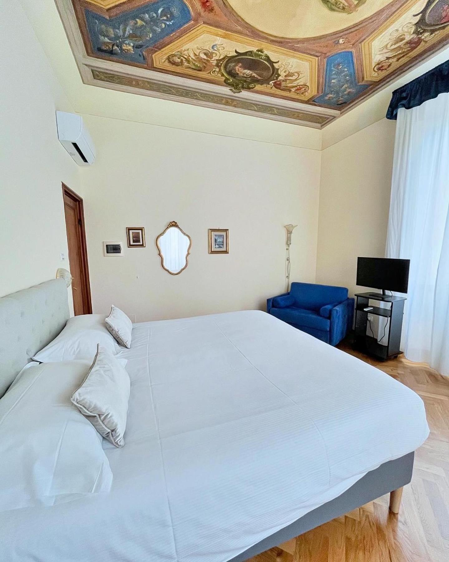 Cimabue 9 Hotel Firenze Bagian luar foto